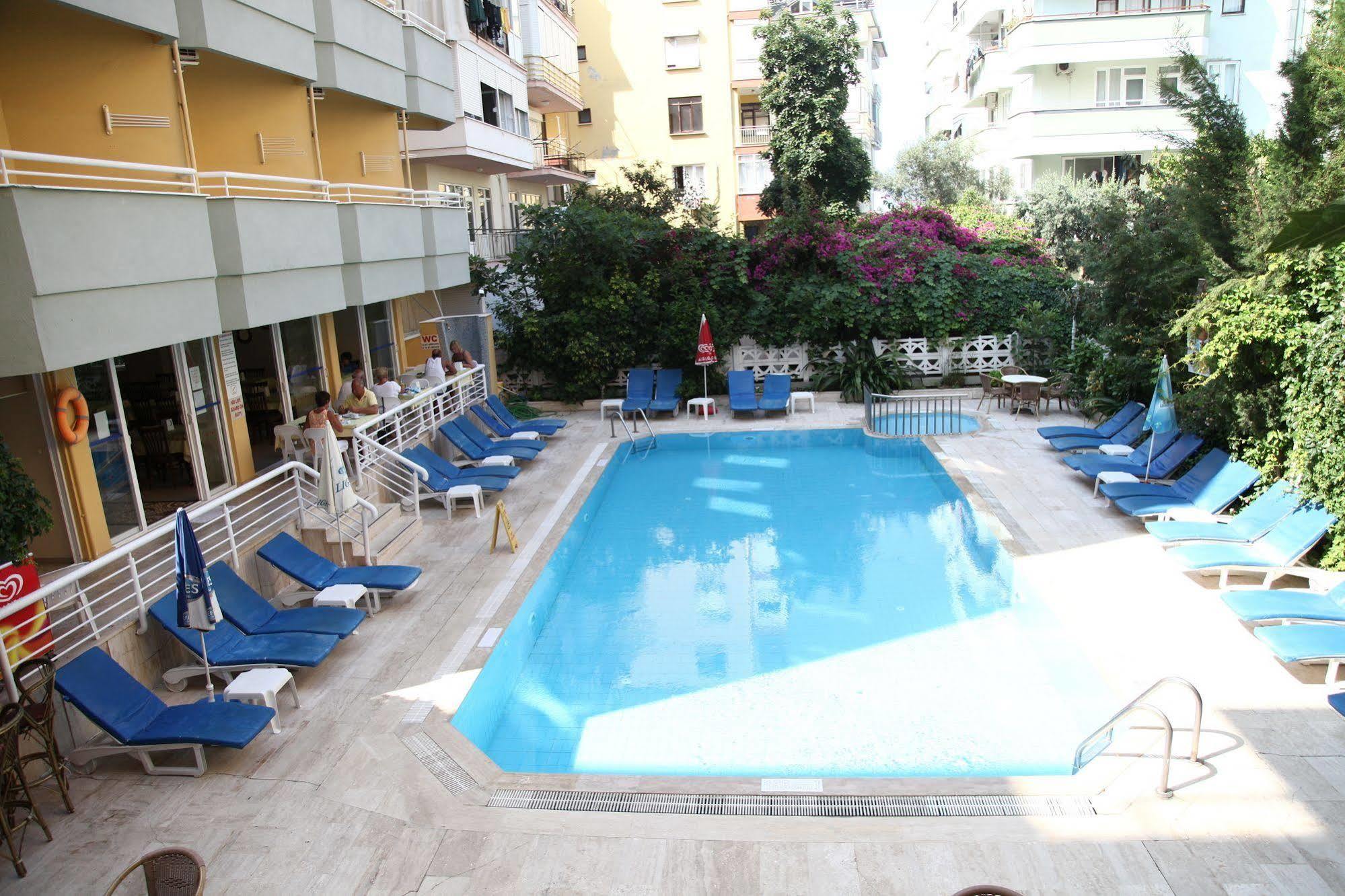 Alin Hotell